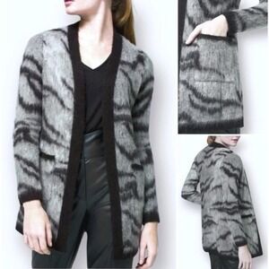 New White House Black Market Animal Print Kimono Cover Up Alpaca Wool Gray Small